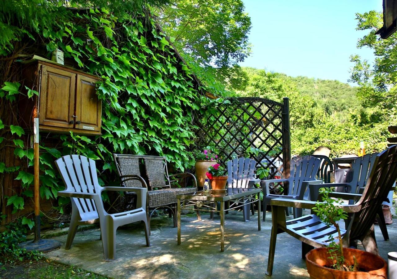 Beau Vallon - Gîte et Chambres d'Hôtes Pyrénées-Méditerranée - Pays Catalan Sahorre Exterior foto