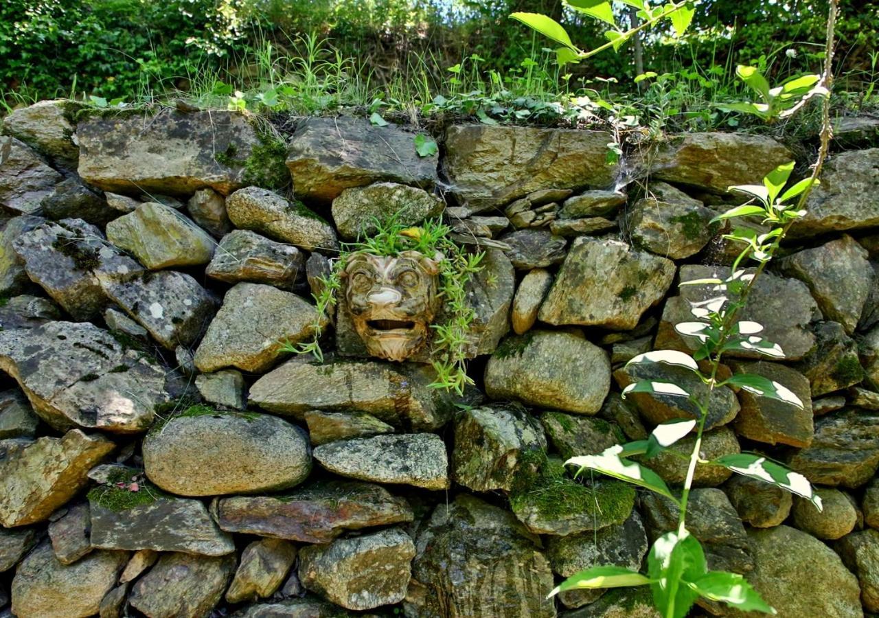 Beau Vallon - Gîte et Chambres d'Hôtes Pyrénées-Méditerranée - Pays Catalan Sahorre Exterior foto